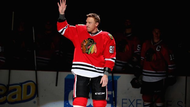 Hawks Extend Streak With Win Over Wild
