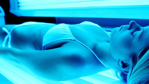 Council Approves Teen Tan Ban