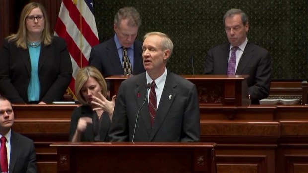 Rauner Vetoes Bill to Fund Community Colleges and MAP Grants