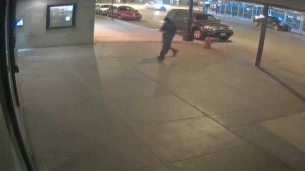 Police investigate hate crime at synagogue in the Loop