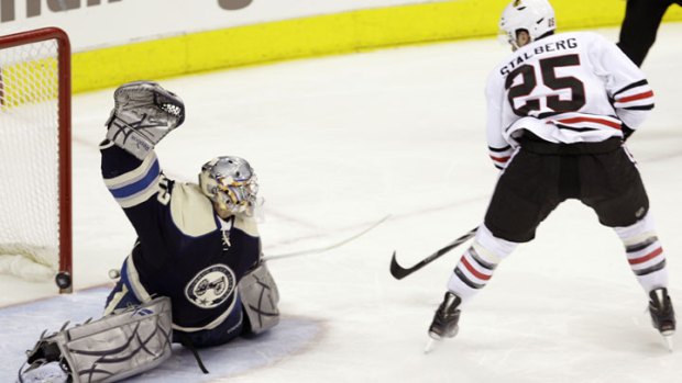Hawks Face Blue Jackets Saturday