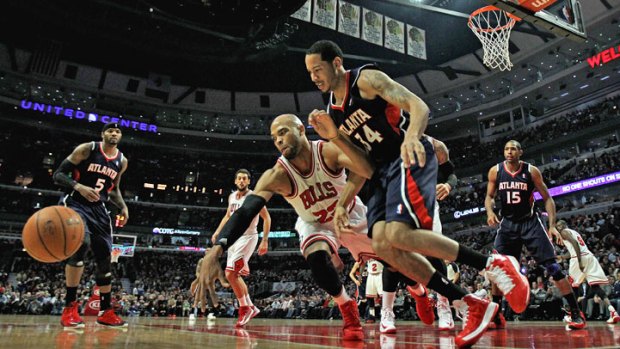 Bulls Shut Down Hawks