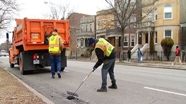 Tweet Your Pothole Pics to CDOT