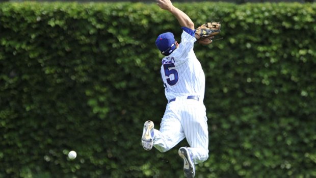 Emanuel Needs to Incentivize the Cubs