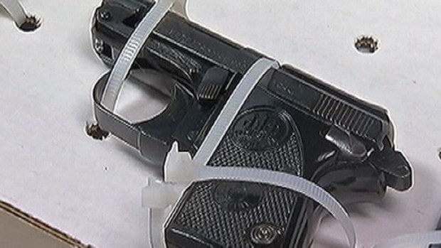 Emanuel Supports Expanded Gun Offender Registry