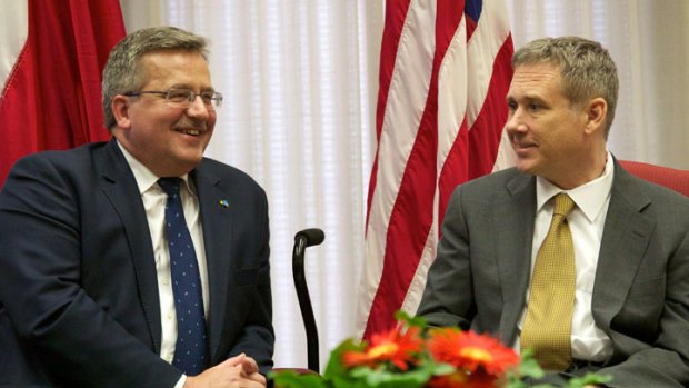 Sen. Kirk Visits With Polish President