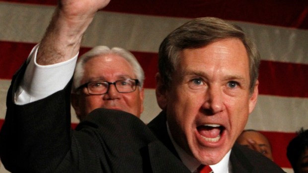 Kirk Forms Senate Veterans Jobs Caucus