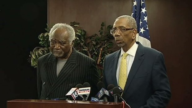 Could the Tea Party Win Jr.'s Seat?