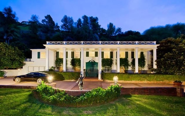 White House Party Crashers Headed to the 90210