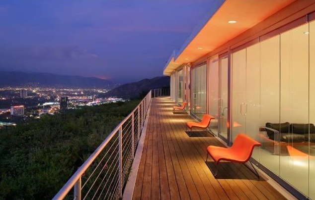 Denim Designer Selling Sleek Hollywood Home for $1.995M 