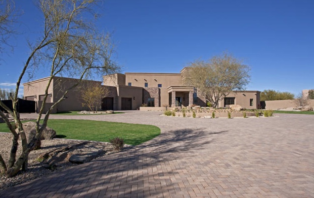Sarah Palin Buys $1.7M Arizona Home: Report