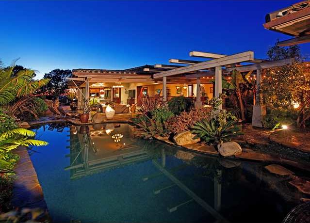 Escape to a Tropical Hidden Oasis in Del Mar, CA