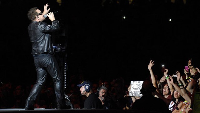 U2 Rocks Soldier Field