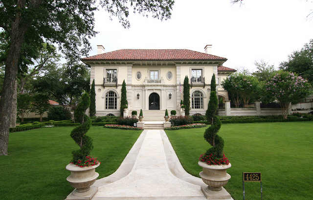Troy Aikman Lists Palatial Dallas Mansion 