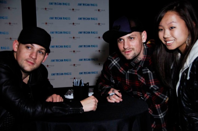 PHOTOS: Good Charlotte Meet & Greet