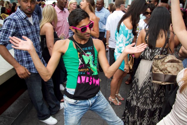 PHOTOS: AKIRA Fashion Hits theWit