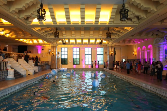 InterContinental Hotel Hosts Indoor Pool Party