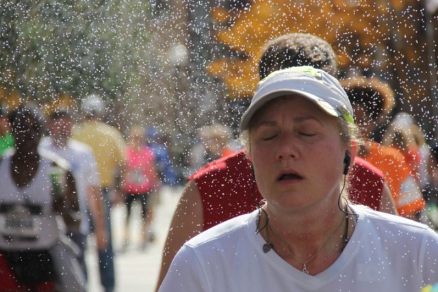 PHOTOS: Chicago Marathon in Action
