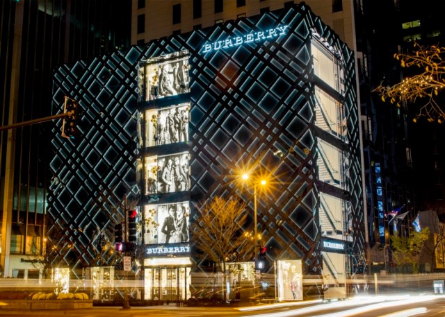 First Look: Burberry's Chicago Flagship Store