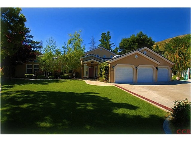 Chuck Liddell Kicks House Onto Market