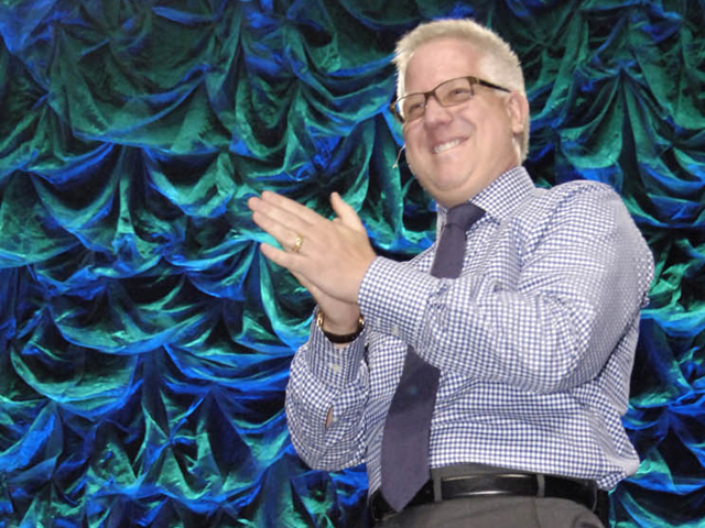 PHOTOS: Glenn Beck Rallies Tea Party at Right Nation 2010