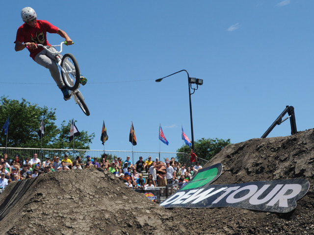 Photos: Chicago Does the Dew