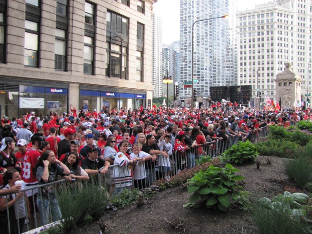 PHOTOS: Blackhawks Parade Madness!!
