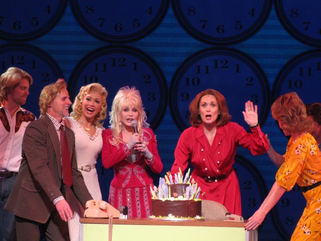 Hello Dolly: Parton Kicks off Musical in Chicago 