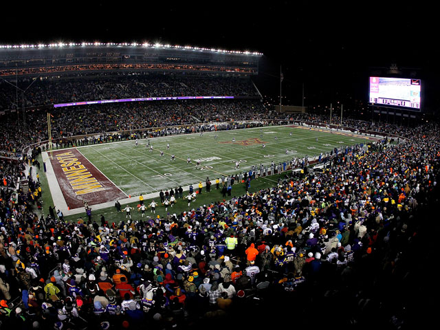 Game Action: Bears vs Vikings