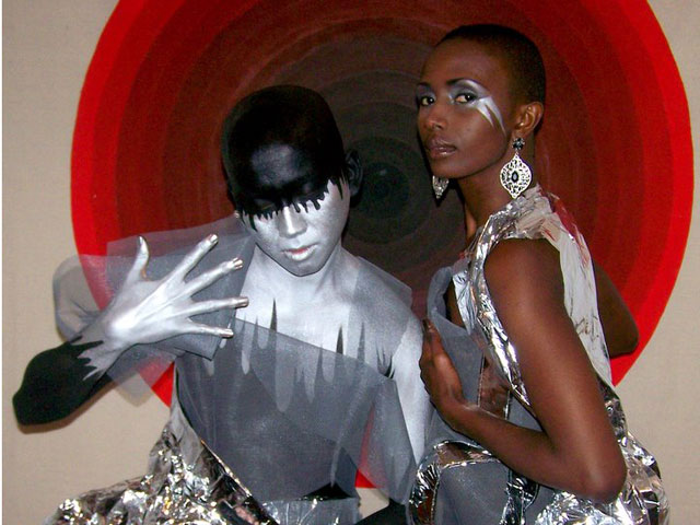 PHOTOS: Merging Art and Fashion