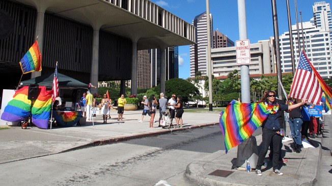 Hawaii Legalizes Gay Marriage