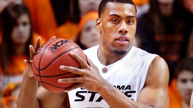Former Chicago Hoops Star Released From Jail