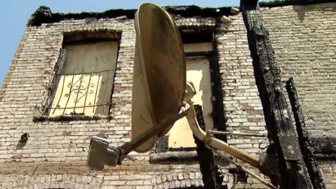 A major company got a lesson in customer service from the friends of a Chicago couple who lost almost everything they own in a fire last month.