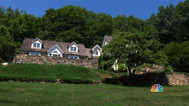 http://media.nbcbayarea.com/images/DBluebirdHill_722x406_2183904580.jpg