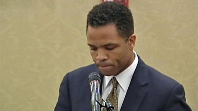 U.S. Rep. Jesse Jackson Jr. reacts to a House Ethics Committee investigation into how he lobbied to get appointed to the U.S. Senate.