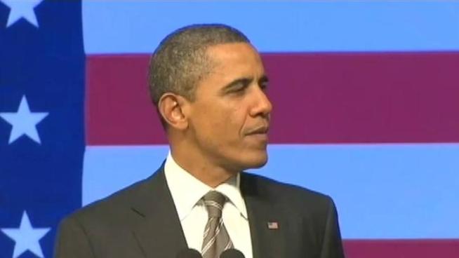 http://media.nbcbayarea.com/images/ObamaBearsp1_722x406_2198476666.jpg