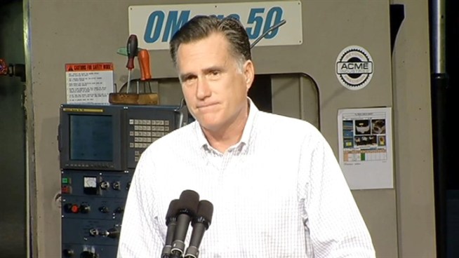 During a stop at an Elk Grove Village factory, Republican candidate says welfare and work programs are a good fit. Mary Ann Ahern reports.
