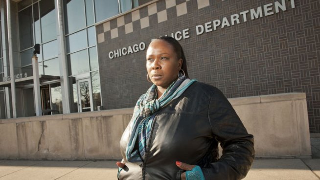 Debra Green says then-officer Sylshina London lied about a March 2010. A judge agreed. Emily Florez reports.