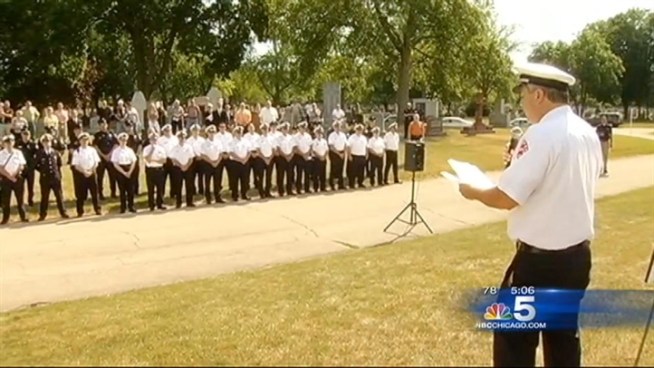 Chicago firefighter John Francis Minich died after saving many lives from a burning building 60 years ago, but until Saturday there was nothing to mark his grave site. NBC5 Sharon Wright reports.