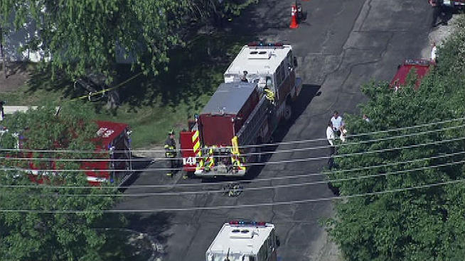 An explosion inside an Arlington Heights factory killed one employee and made several others sick. Natalie Martinez reports.