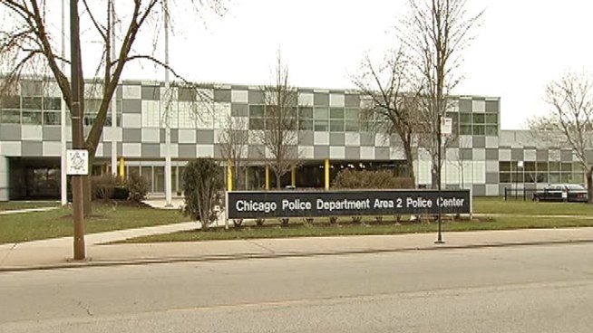 The widow of a man who committed suicide while being held in a Chicago jail has filed a wrongful death lawsuit against the city.