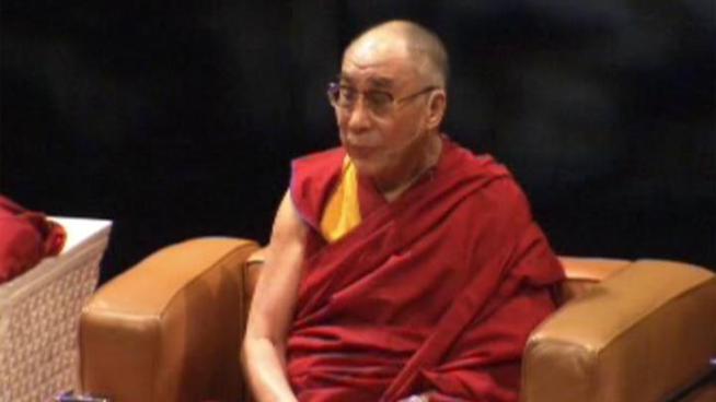 Tibetan Buddhist leader talks about the search for happiness during Chicago visit.