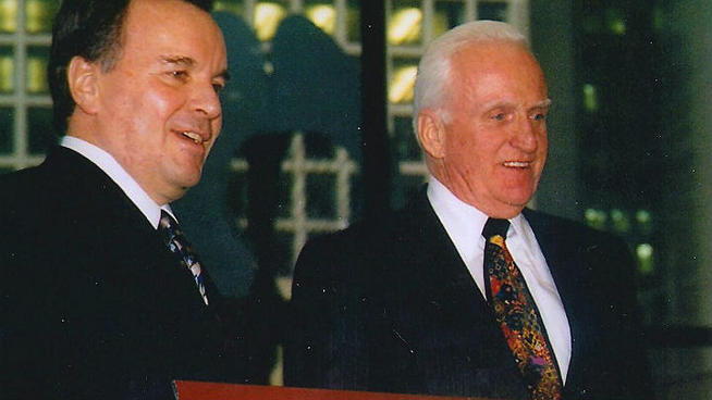 Renowned personal injury attorney Philip Corboy dies Tuesday at the age of 87. Charlie Wojciechowski reports.