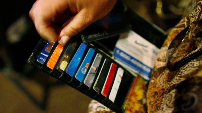 http://media.nbcbayarea.com/images/dfw-generic-credit-cards-01.jpg