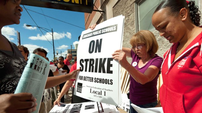 http://media.nbcbayarea.com/images/edt-chicago-teachers.jpg
