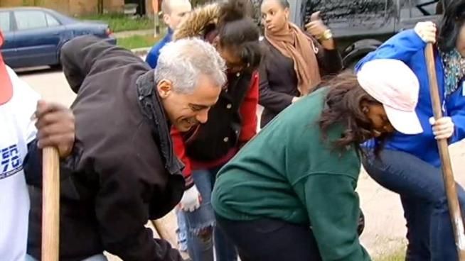 http://media.nbcbayarea.com/images/emanuel_6332874_722x406_1924600937.jpg