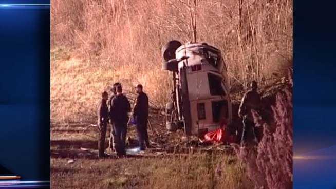 Authorities on Friday were looking into whether a tailgater is to blame for the serious crash in northwest Indiana. Michelle Relerford reports.
