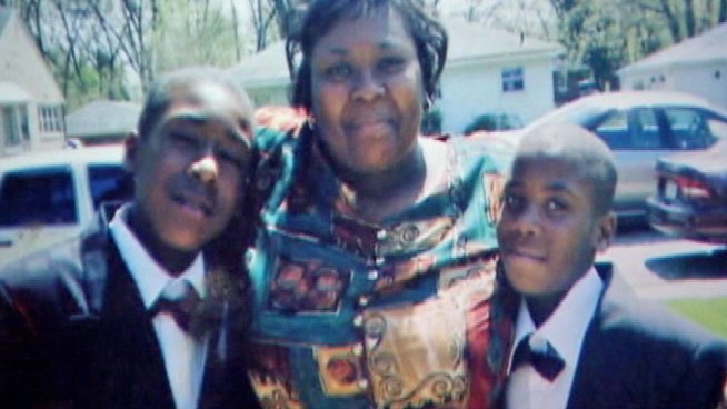 The shooting deaths of Shaqwone Ham, 19, and his younger brother, Charles Wood, 18, have left the large family stunned. Dick Johnson reports.