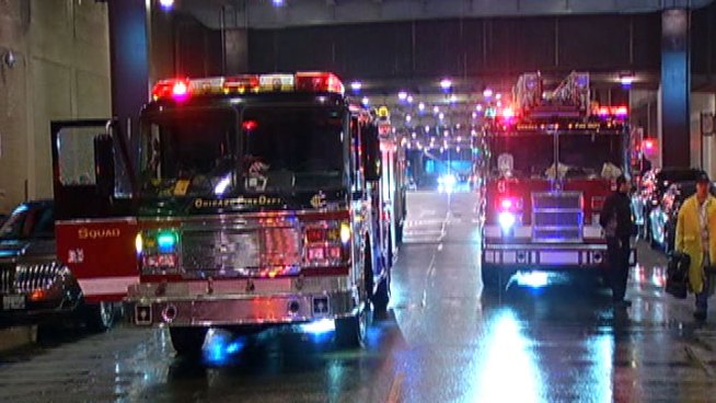 The fire in the garage of the Hyatt Regency Chicago, at 151 East Wacker Dr., was called into authorities shortly before 7 p.m. Natalie Martinez reports.