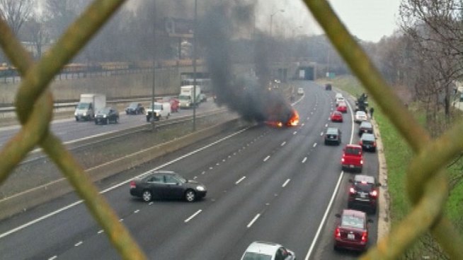 Carmakers and the automotive industry maintain hybrid cars are safe, but many consumers, experts and fire investigators are leery.